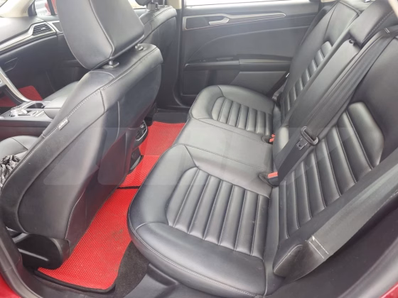 Ford Fusion (14)