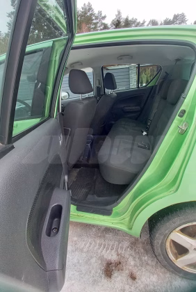 Opel Agila (8)