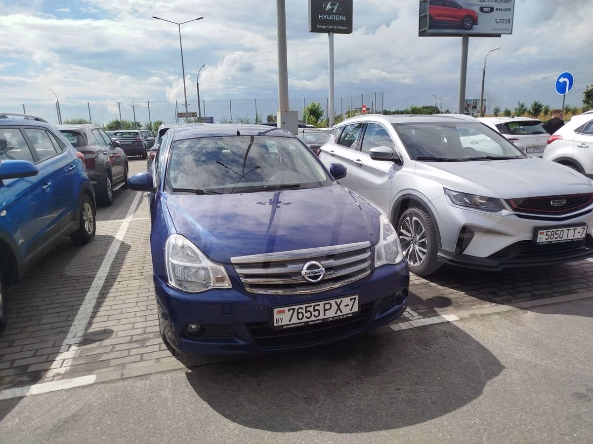Nissan Almera