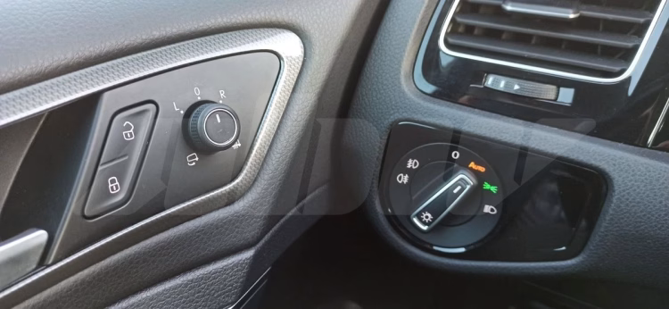 Volkswagen Golf (12)