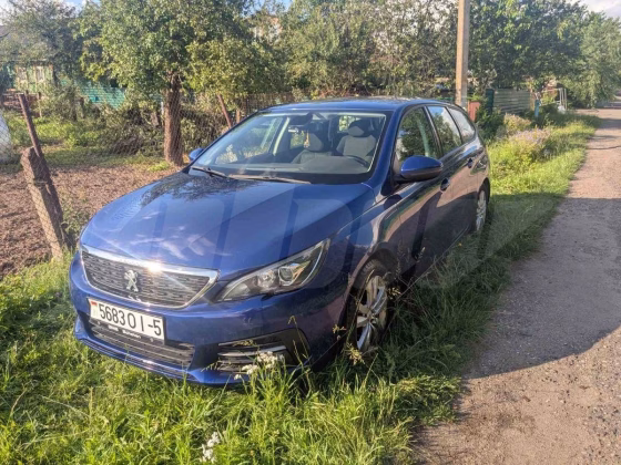 Peugeot 308 (1)