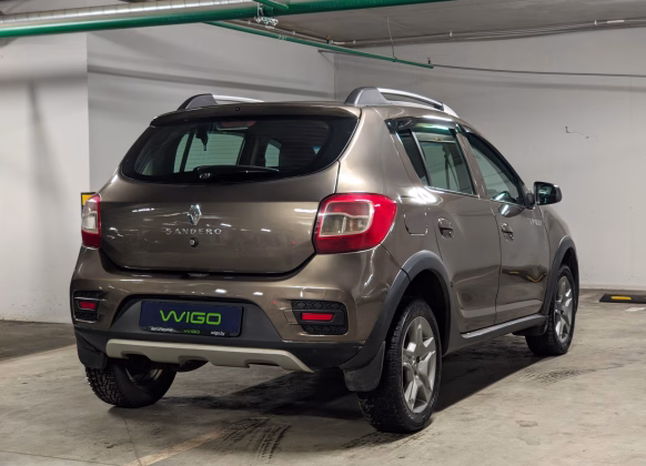 Renault Sandero (6)