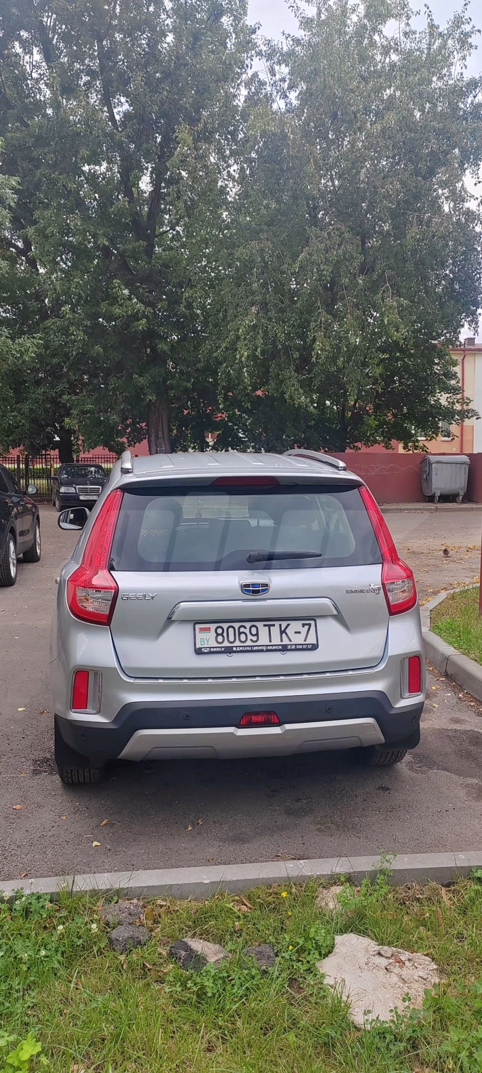 Geely Emgrand X7