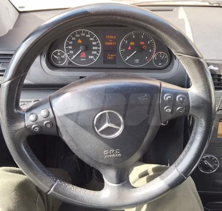 Mercedes-Benz A 150 (7)