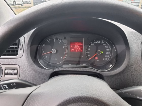 Volkswagen Polo (8)