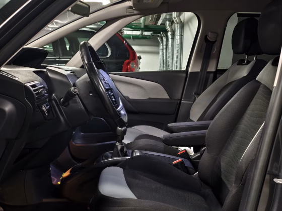 Citroën C4 Picasso (9)