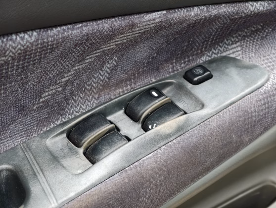 Mitsubishi Galant (21)