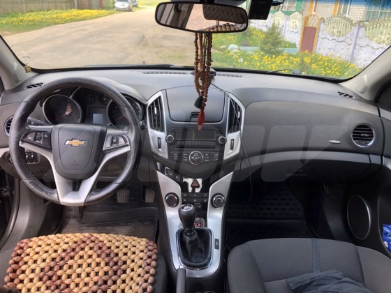 Chevrolet Cruze (10)
