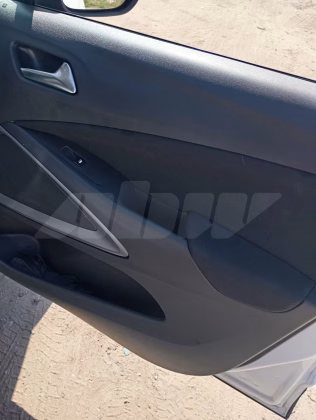 Opel Crossland (X) (6)