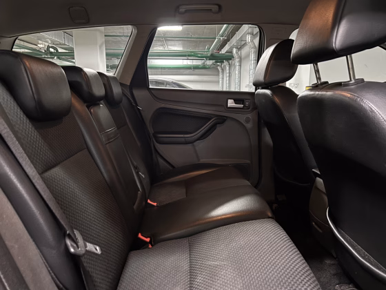 Ford Focus (11)