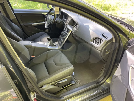 Volvo V60 (9)