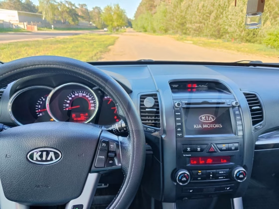 Kia Sorento (7)