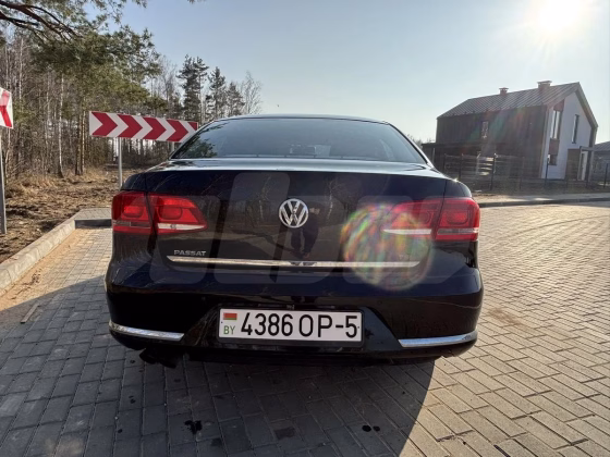 Volkswagen Passat (3)