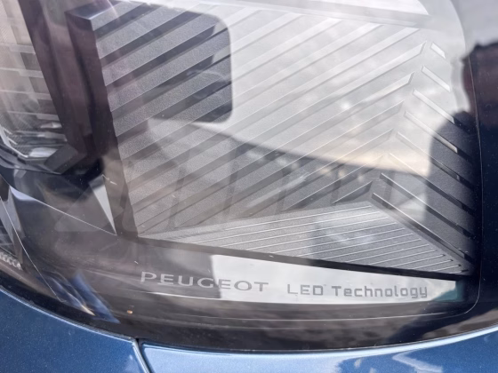 Peugeot 5008 (11)