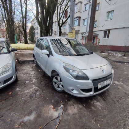 Renault Scenic (1)