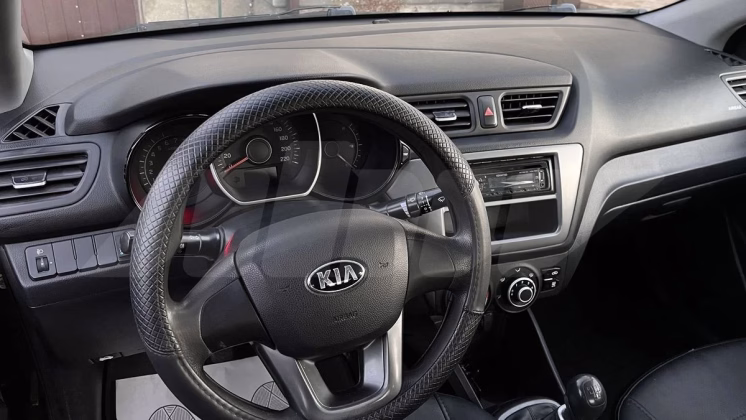 Kia Rio (3)
