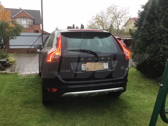 Volvo XC60 (2)
