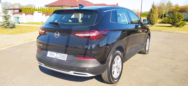Opel Grandland X (4)