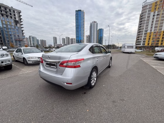 Nissan Sentra (6)