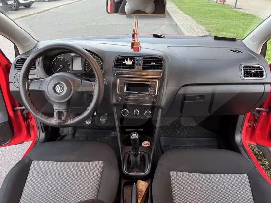 Volkswagen Polo (7)
