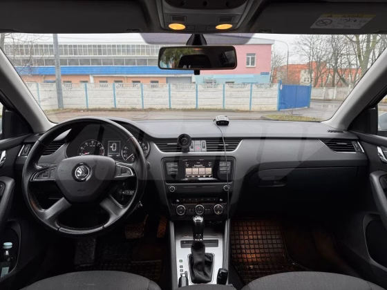 Skoda Octavia (5)