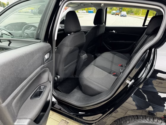 Peugeot 308 (13)