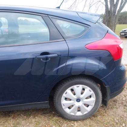 Ford Focus (4)