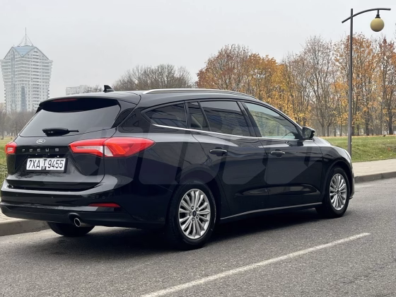 Ford Focus (4)