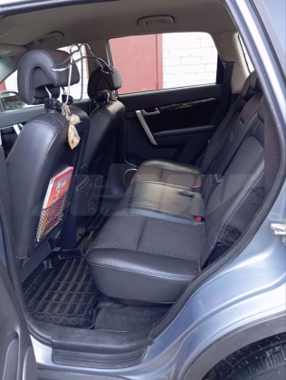 Chevrolet Captiva (8)