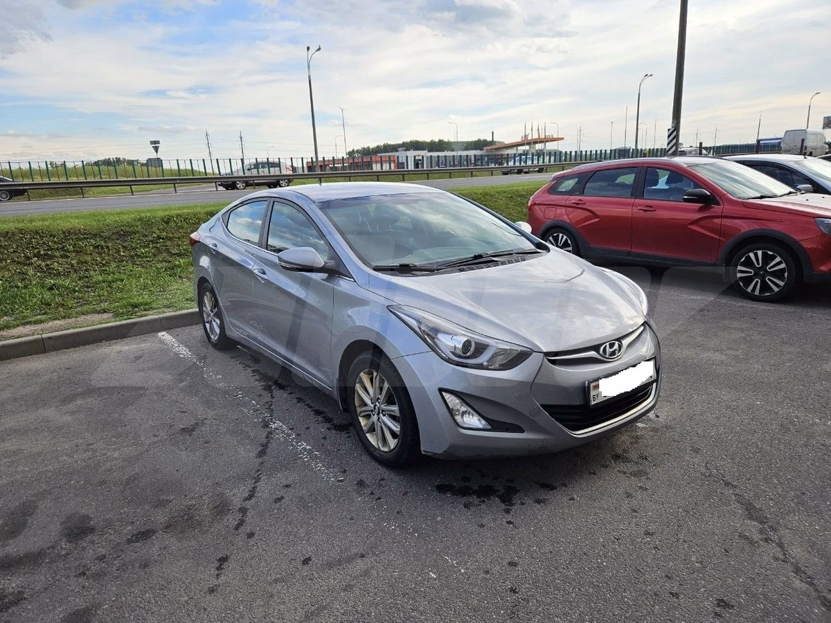 Hyundai Elantra