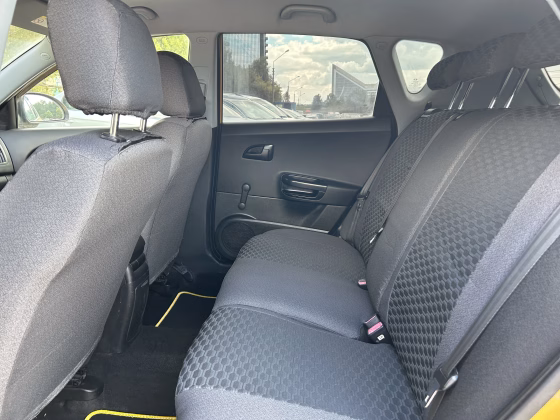 Kia Ceed (10)