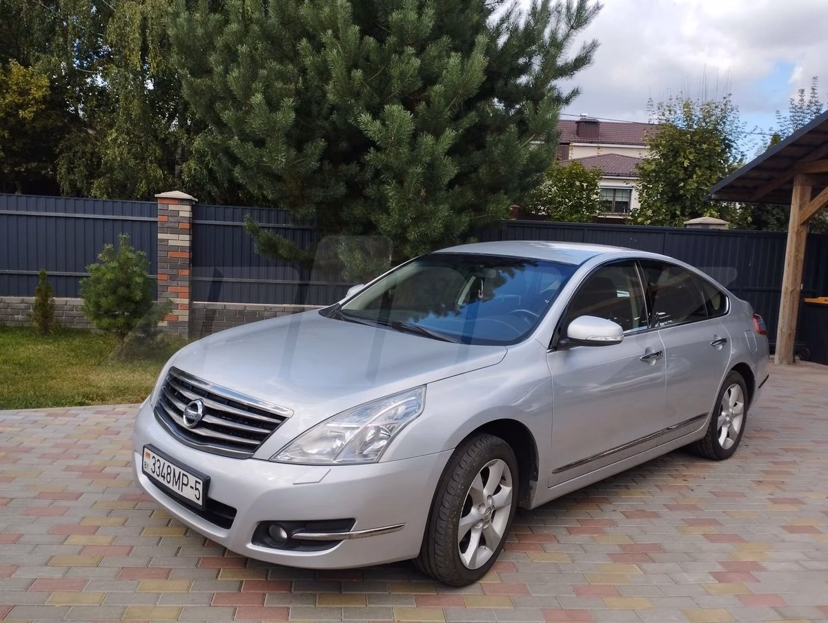 Nissan Teana