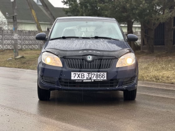 Skoda Fabia (1)