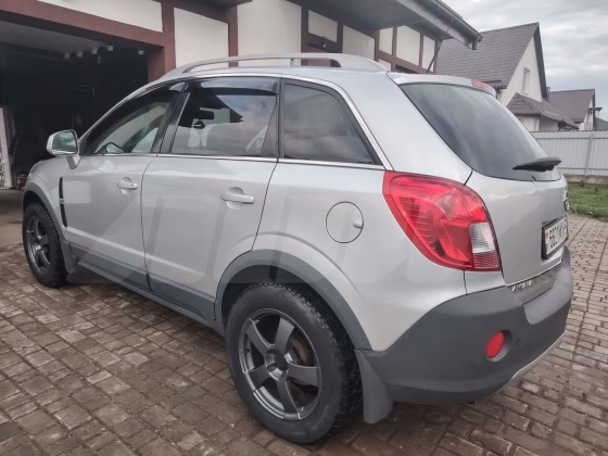 Opel Antara (12)