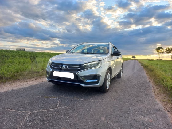 Lada Vesta
