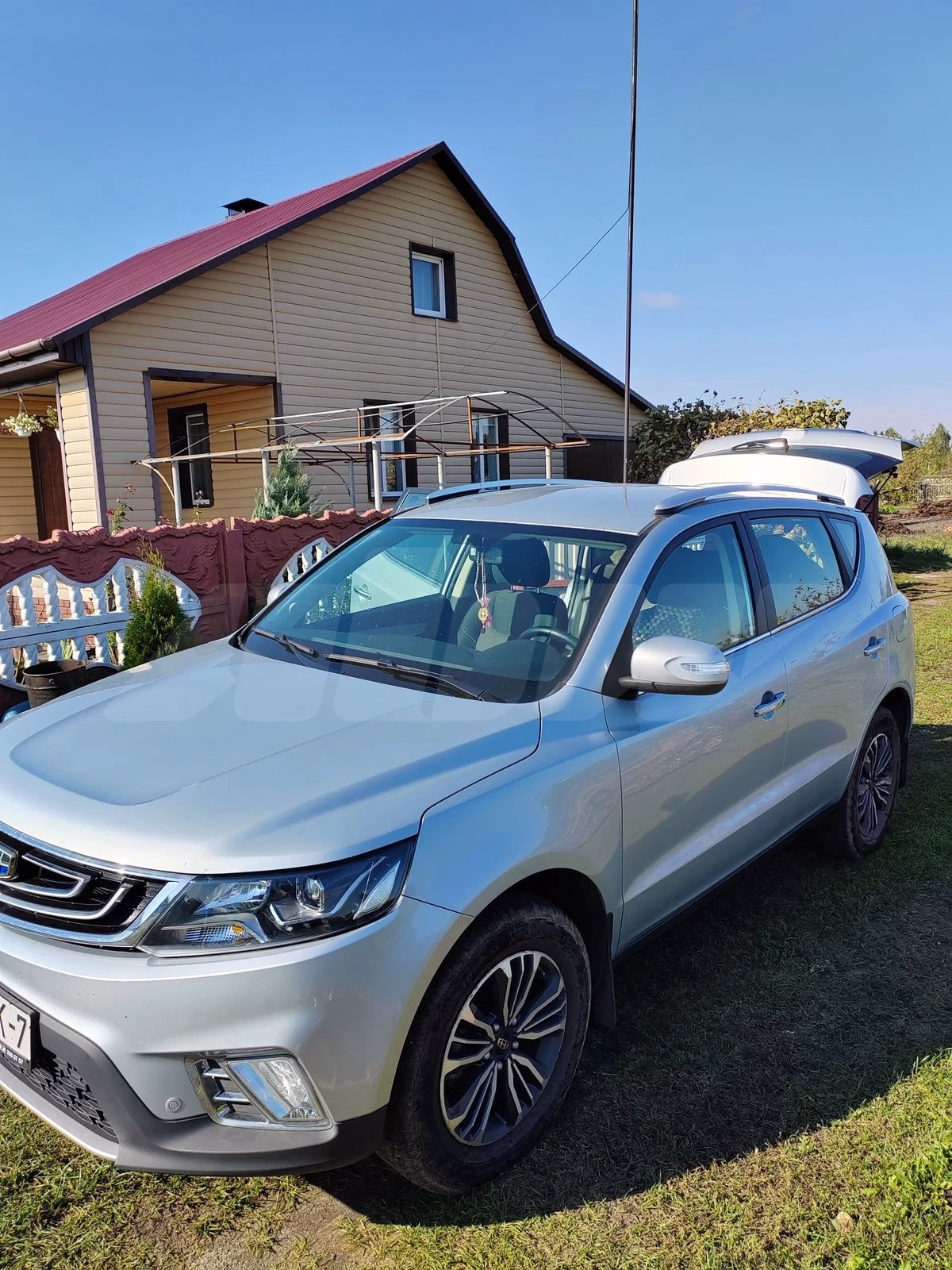 Geely Emgrand X7