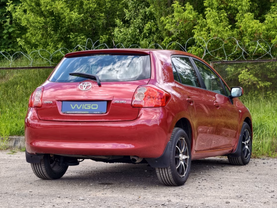 Toyota Auris (6)