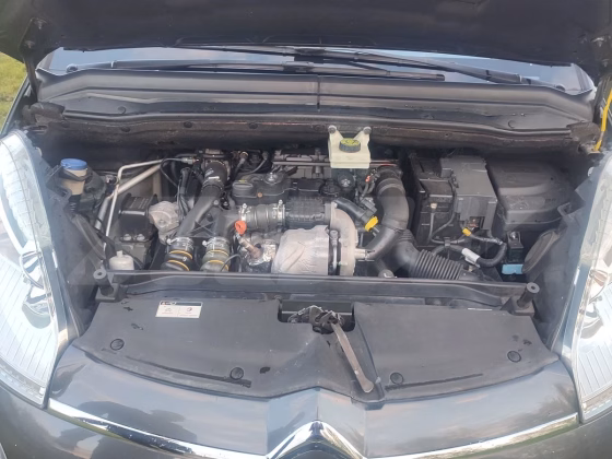 Citroën C4 Picasso (5)