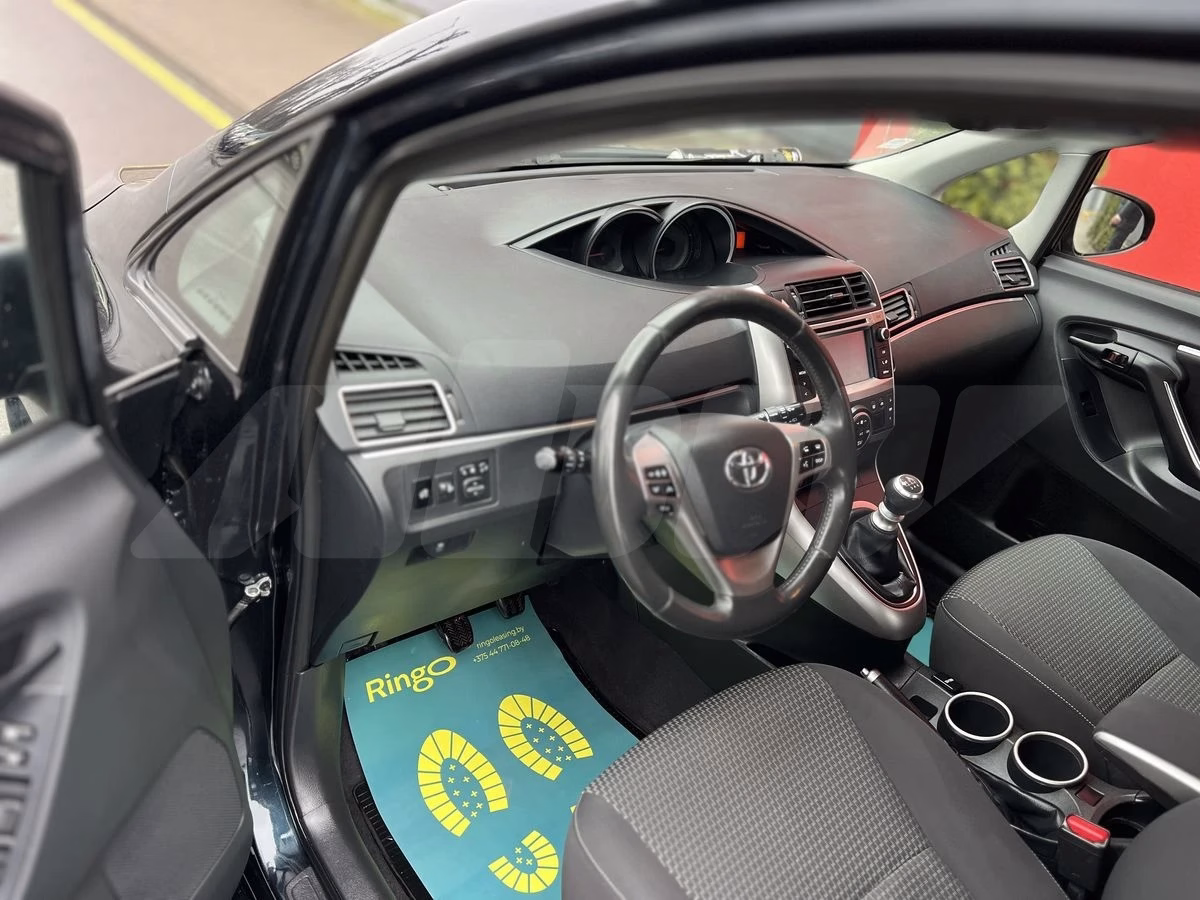 Toyota Verso