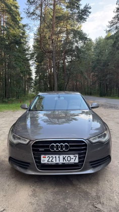 Audi A6 (1)