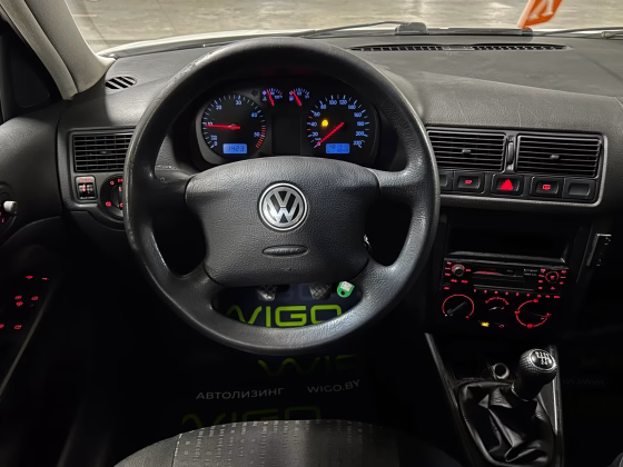 Volkswagen Golf (13)