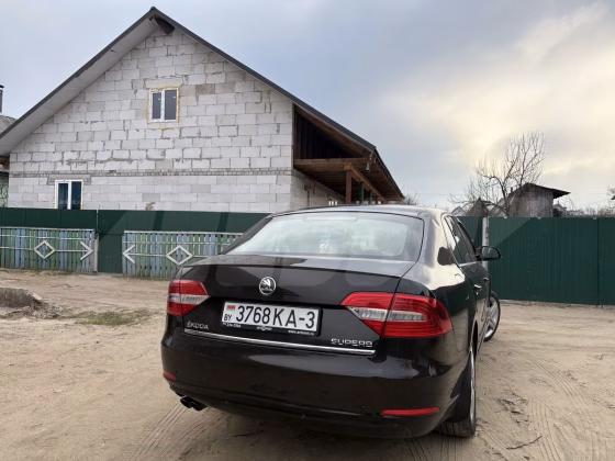 Skoda Superb (5)