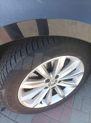 Volkswagen Passat (12)