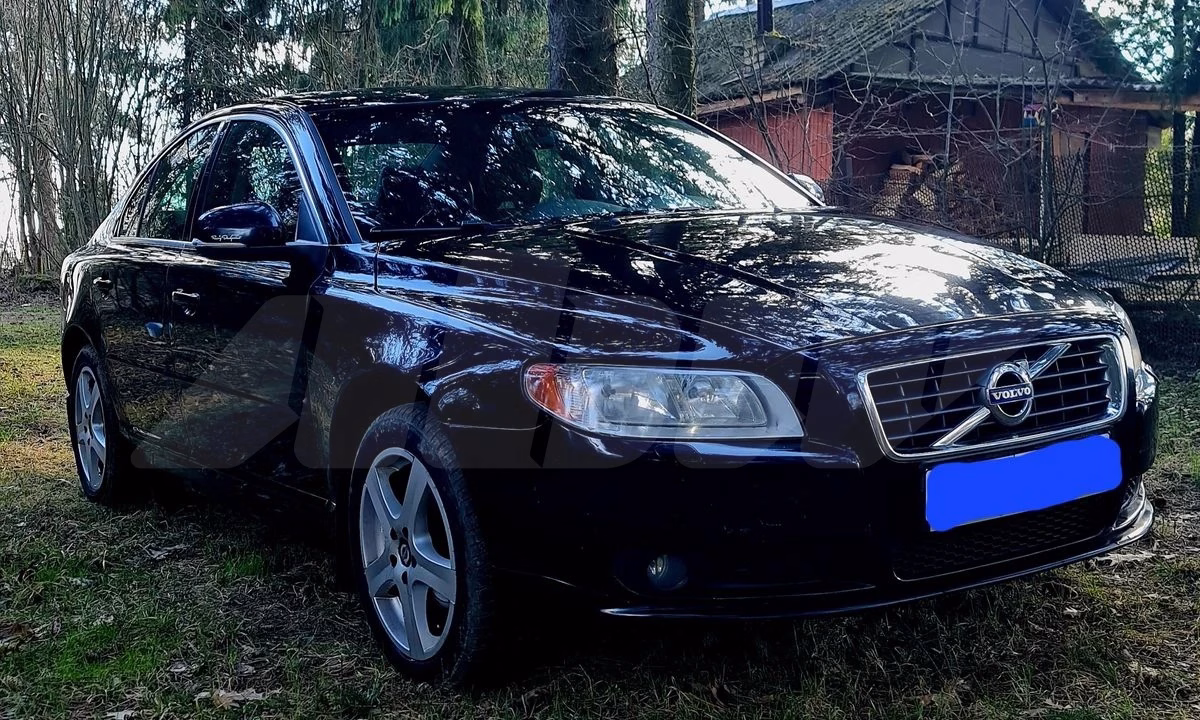 Volvo S80