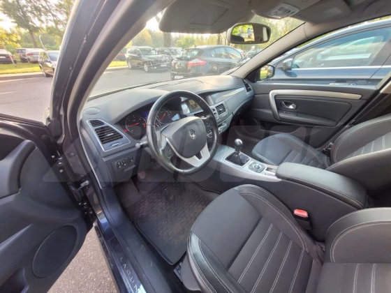 Renault Laguna (4)