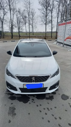 Peugeot 308 (2)