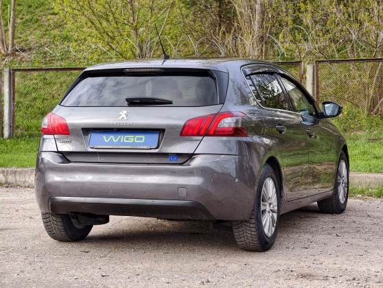 Peugeot 308 (6)