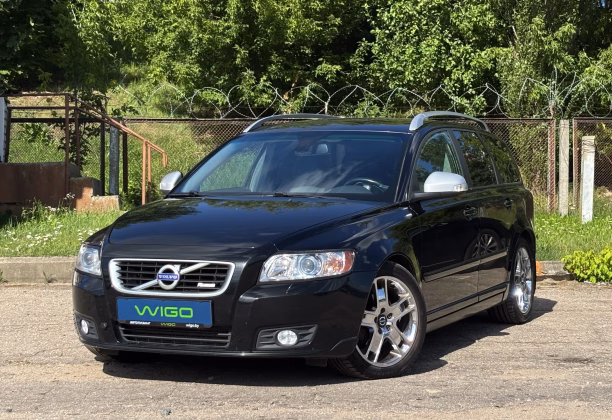 Volvo V50
