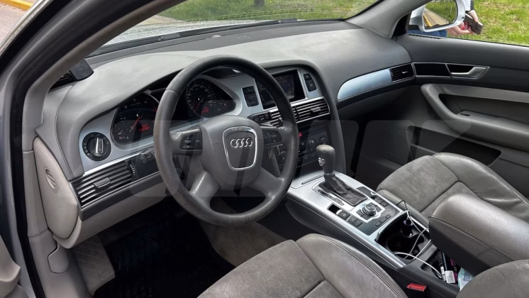 Audi A6 (20)