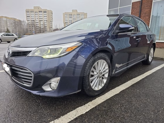 Toyota Camry (6)